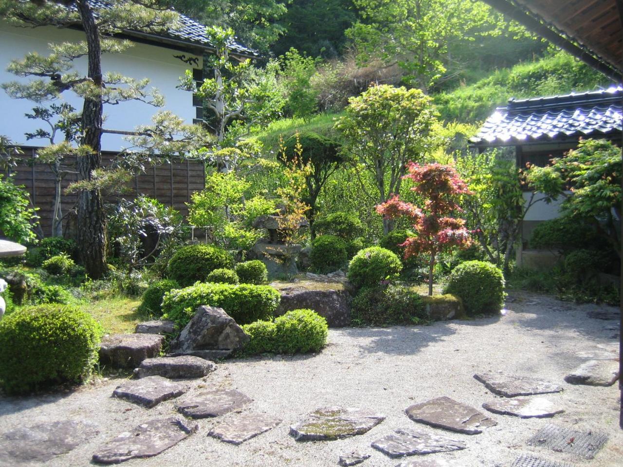 Japanese Style Inn Dohzen Miwa Niimi Exteriör bild