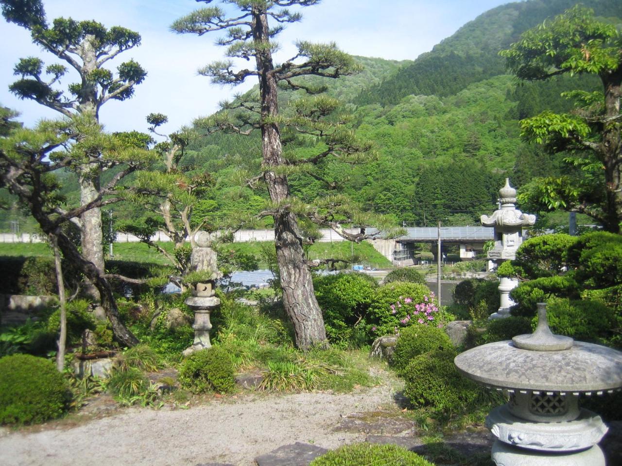 Japanese Style Inn Dohzen Miwa Niimi Exteriör bild