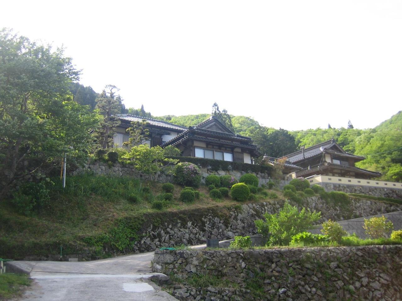 Japanese Style Inn Dohzen Miwa Niimi Exteriör bild